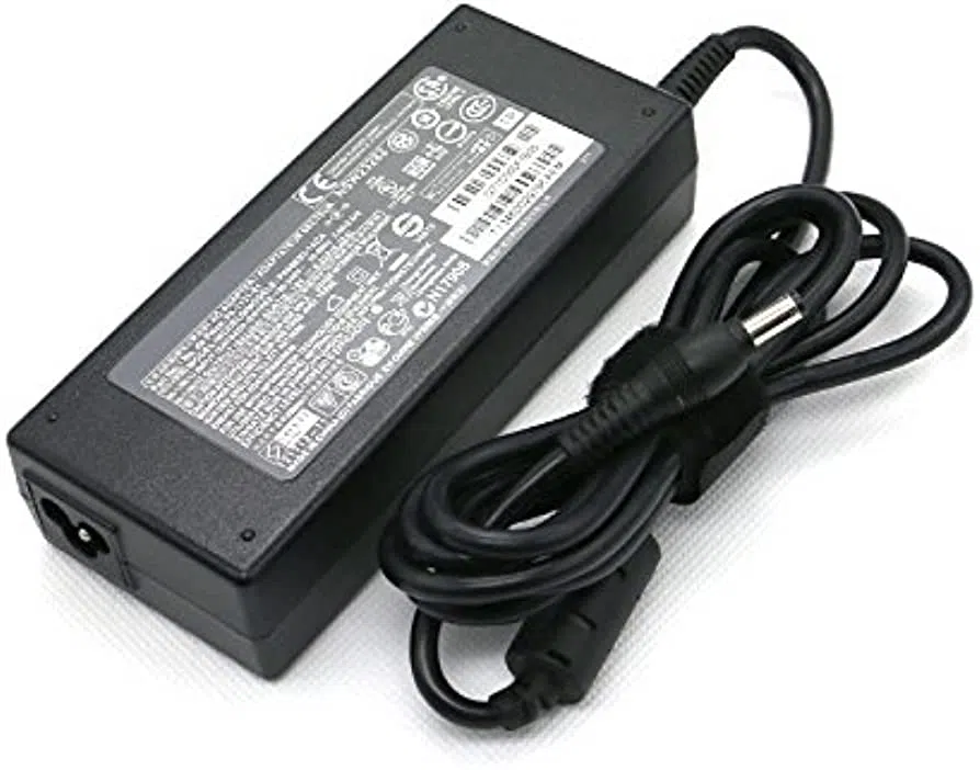 Netzteil für Toshiba PA-1121-08